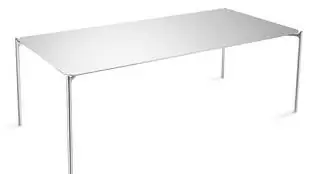 Blade, на четырех ножках - почти невидимый стол