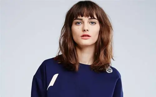 Нанушка Йона просит за эту толстовку 38 500 форинтов