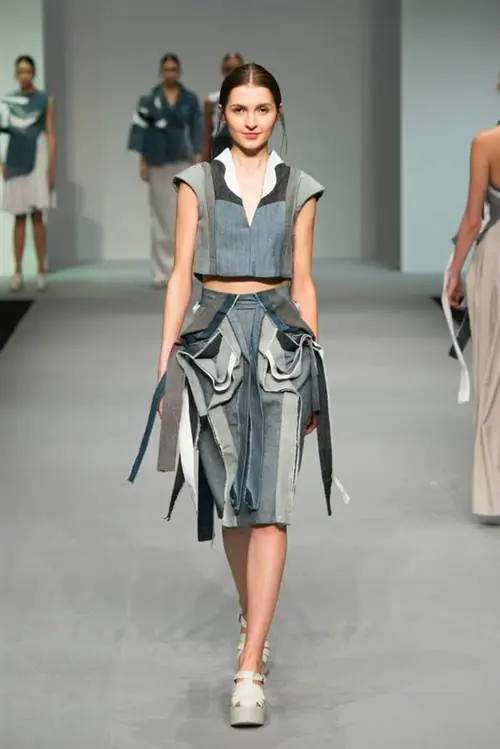 Лауренсия Салим из Сингапура получила специальный приз, благодаря которому она может принять участие в ознакомительной поездке на ювелирную фабрику Джона Харди на Бали