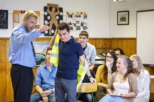 Fabian sozipoly ea 02 domolky daniel web 011