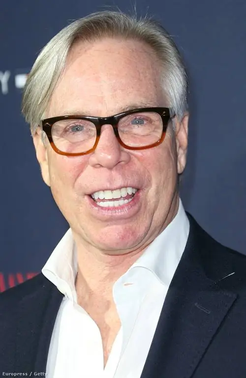 Томми Хилфигер родился в 1951 году