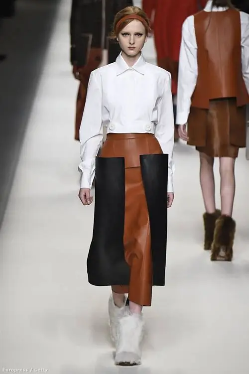 «Приятная агрессивность», - с улыбкой сказал Карл Лагерфельд о последней коллекции Fendi