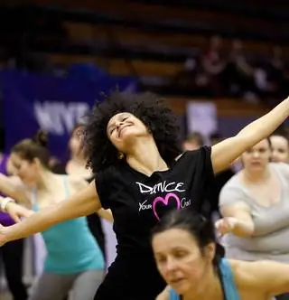 Groove: тренировка, которая представляет собой настоящий танец радости