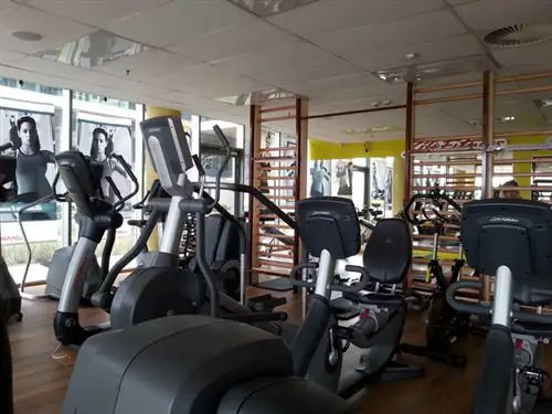 Вся комната красивая и светлая