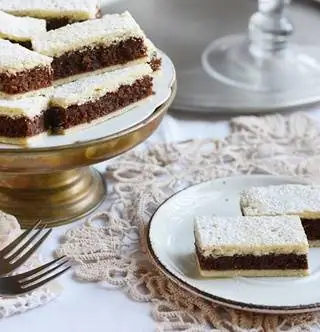 Пятничное печенье: кусочки грецкого ореха и шоколада с большой кухни