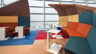 Может ли зал ожидания в аэропорту быть уютным?