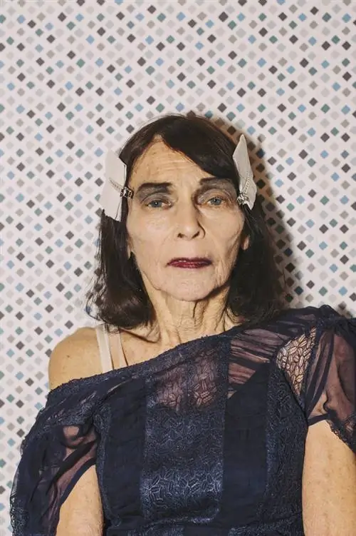 Так бабушка рисовала за кулисами Marc Jacobs