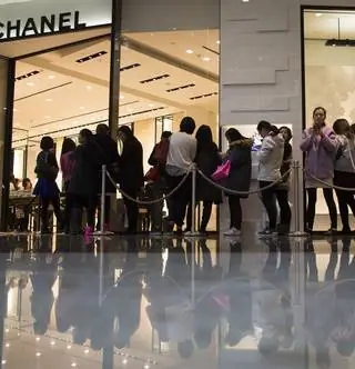 Цены на Chanel растут в Европе