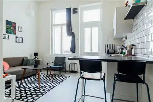 В первой квартире преобладает белый цвет