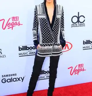 Balmain станет следующим приглашенным дизайнером H&M