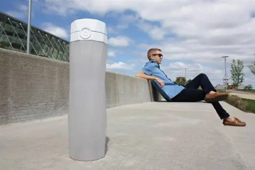 3047114-inline-s-14-a-бутылка с водой, которая светится, чтобы напомнить вам-к-ч