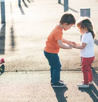 Замок пони за дохлую кошку - ваш ребенок тоже торгует?