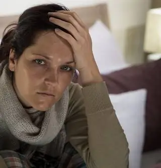 Также это может свидетельствовать о болезни, если вы постоянно потеете