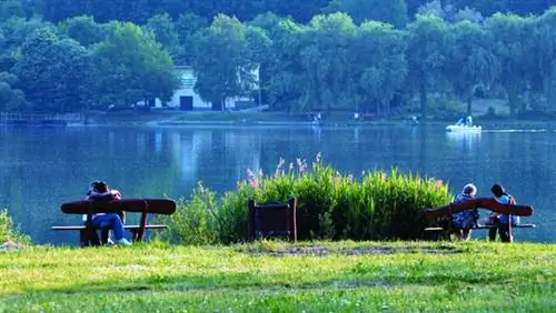 Идиллия на берегу озера Орфуи