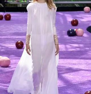Dior подвергся нападению из-за 14-летней девочки