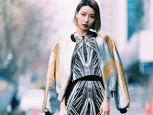 В магазине 581 Designer Pop Up Store вы можете приобрести товары Dóra Abodi на четверть дешевле