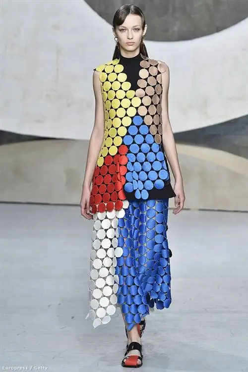 Марни придумал неомодернистскую коллекцию