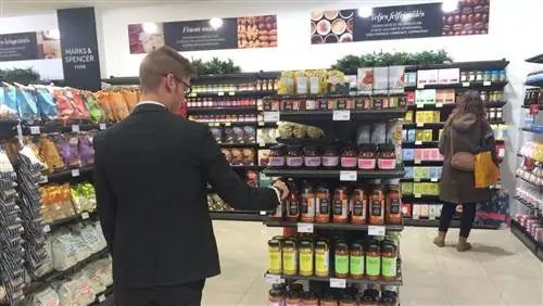 Загляните в Marks and Spencer за угощением