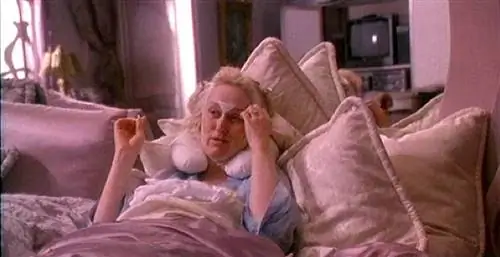 Сэндвич с авокадо и укол ботокса – пластическая хирургия во время обеда – новый тренд