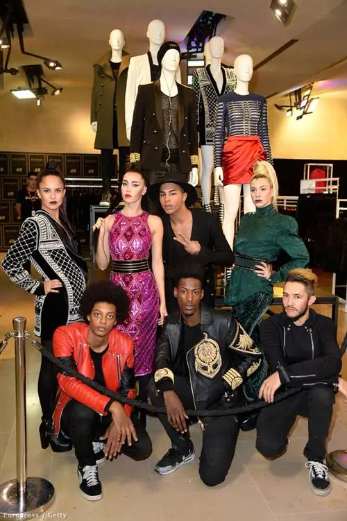 Вещи Balmain x H&M были раскуплены за считанные минуты Вещи Balmain x H&M были раскуплены за считанные минуты