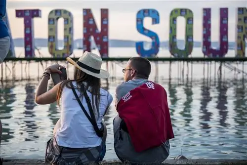 Также действуют скидки для тех, кто готовится к Balaton Sound и Rockmarathon