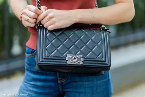 Сумка Chanel Boy Bag - последний фаворит модного дома Сумка Chanel Boy Bag - последний фаворит модного дома