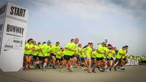 Runway Run 4.0: беги и жертвуй в цветах Dívány