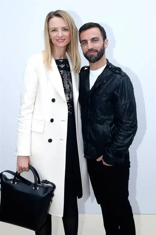Дочь Николя Гескьера и председателя LVMH Дельфины Арно Дочь Николя Гескьера и председателя LVMH Дельфины Арно