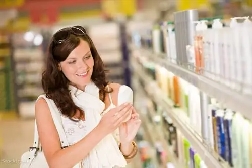 Stockfresh 137780 shopping-cosmetics-smiling-woman-holding-sham Stockfresh 137780 shopping-cosmetics-smiling-woman-holding-sham