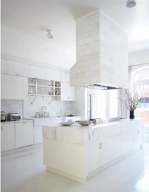 Сколько можно приготовить на этой гигантской кухне?