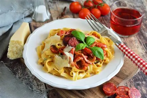 макароны с колбасой 1