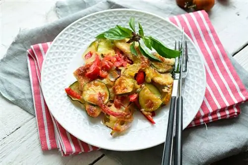 курица на подушке из овощей 1