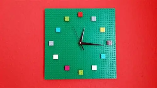 Сделай настенные часы из LEGO за несколько минут