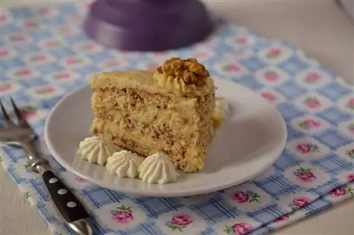 Sütiiskola: простой, но идеальный пирог с грецкими орехами