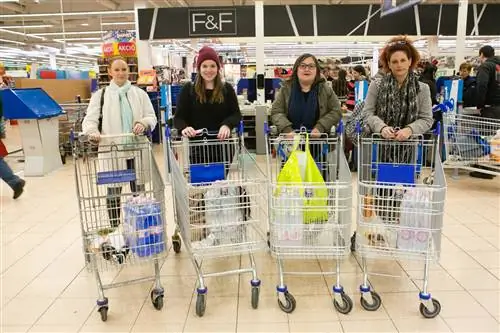 Покупки в Tesco