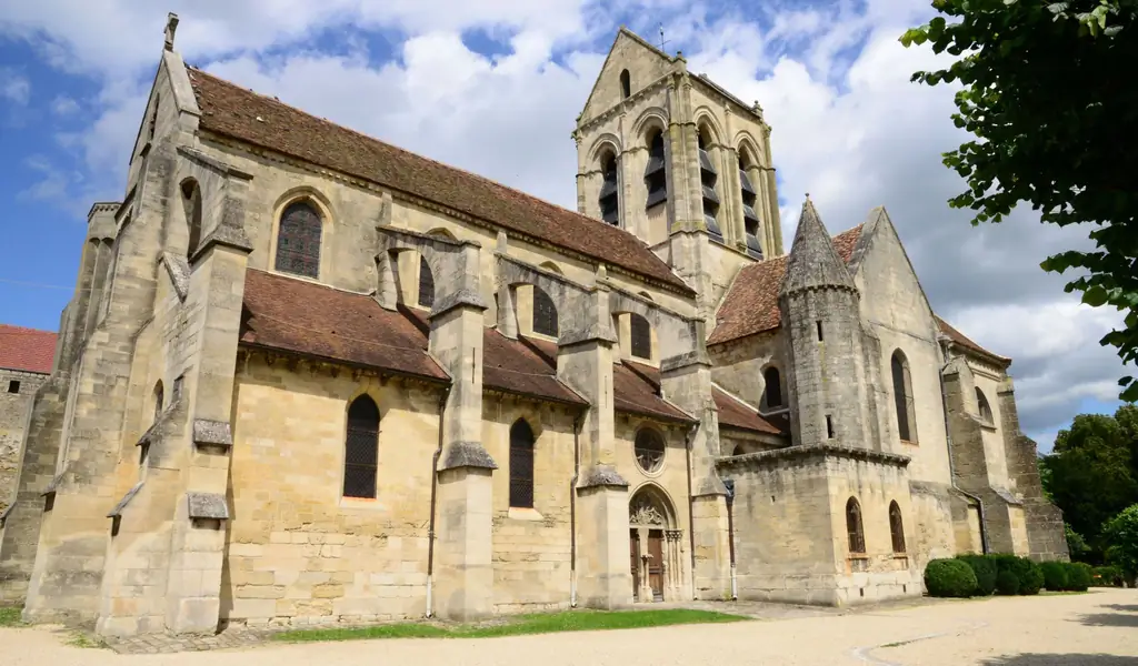 L'église Notre-Dame de l'Assomption d'Auvers-sur-Oise &copy; Pack-Shot-Shutterstock