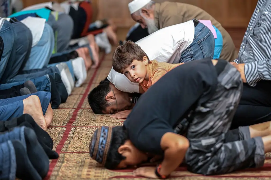 После пожара в мечети в Техасе еврейская община передала ключи от синагоги соседям-мусульманам