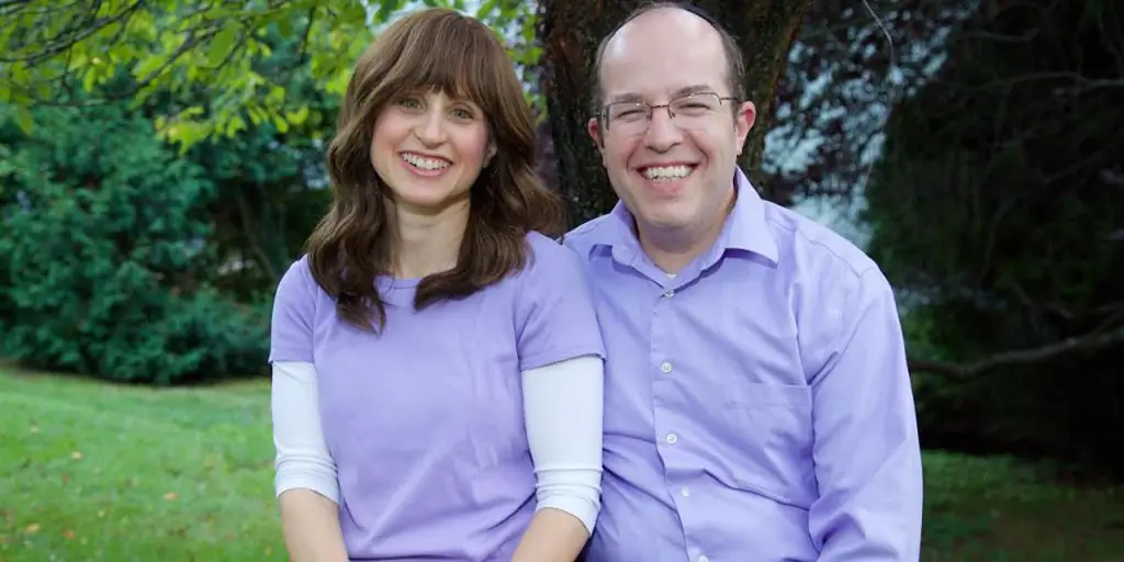 WEB3 RABBI DC SPOUSE Прилагается