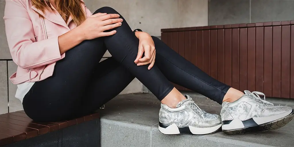 Есть правильный (и неправильный) способ носить леггинсы