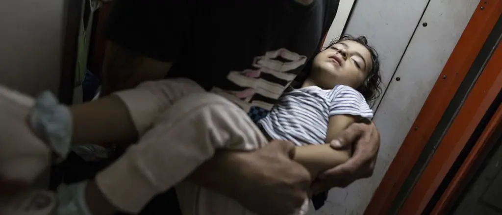 Смерть на пляже может изменить ход истории