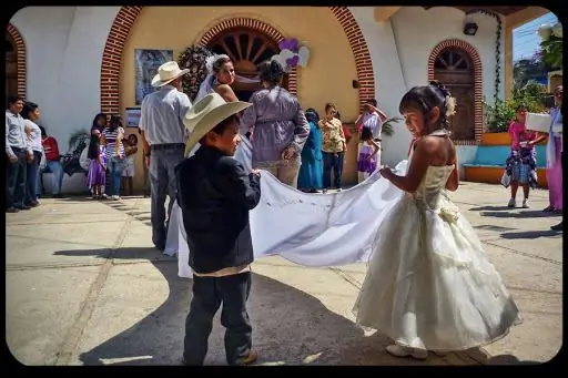 Папа: Брак не может быть основан только на эмоциональном удовлетворении