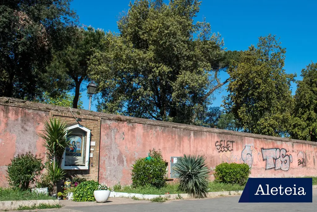 Богоматерь Божественной Любви