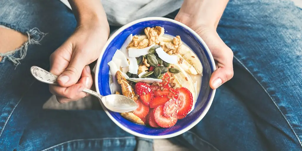 6 Питательные вещества, которые помогут вам оставаться в хорошем настроении