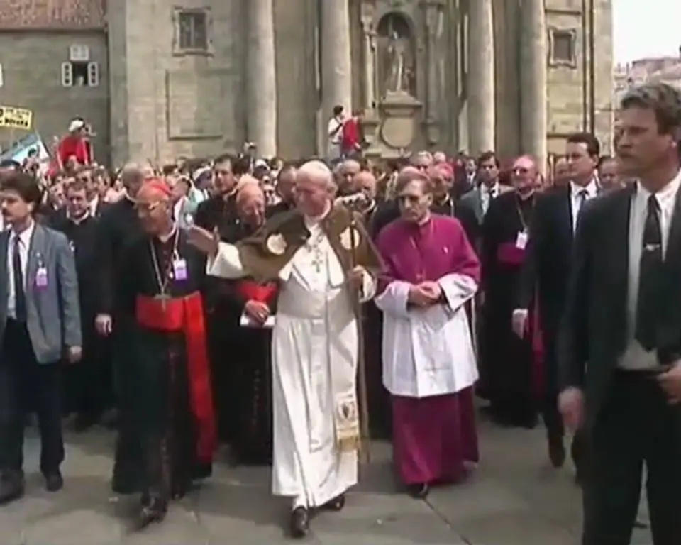 Папа Святой Иоанн Павел II: Как одна жизнь может вместить так много?