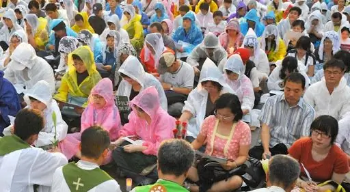 Папа Франциск покидает Корею с посланием надежды и исцеления