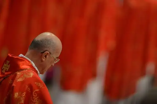 Кардинал Бертоне говорит, что время на посту госсекретаря было положительным