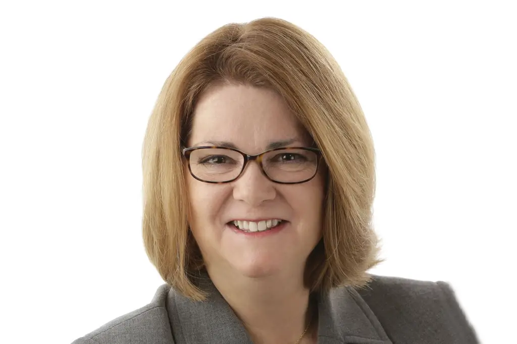 Лиза Хенди: Случайный новатор, который следует духу