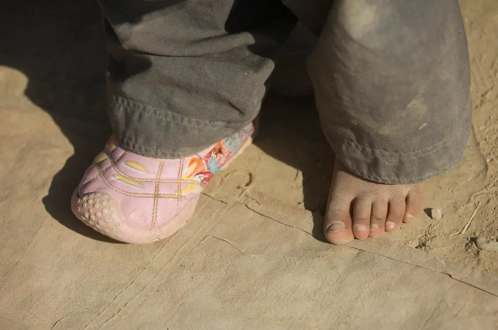 Трещат по швам на Лесбосе