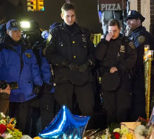 Полиция в состоянии повышенной готовности, Common Core продвигает ислам, Гейтс сходит с ума