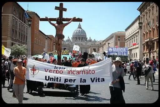 Марш за жизнь в Вечном городе